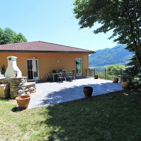 Apartment Directly On Lake Ossiach In Carinthia Stockelweingarten Eksteriør billede