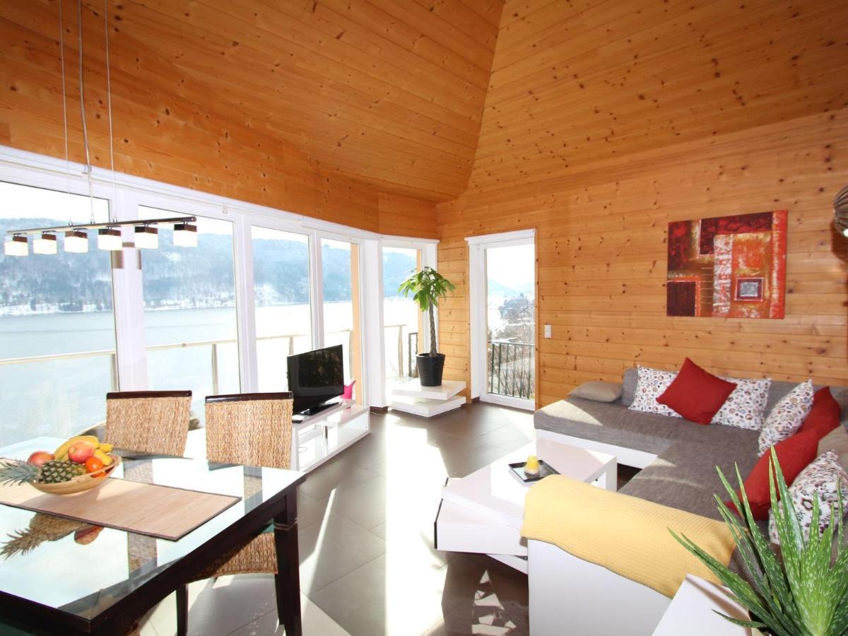 Apartment Directly On Lake Ossiach In Carinthia Stockelweingarten Eksteriør billede